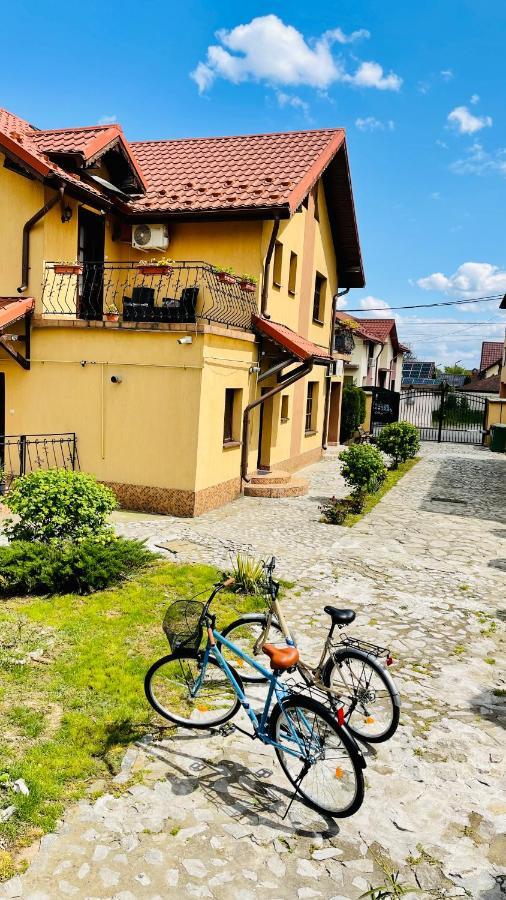 Апартаменты Leto House Тыргу-Жиу Экстерьер фото